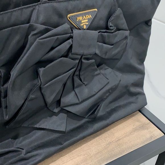 PRADA Tessuto Bow Tote bag - Picture 7 of 15